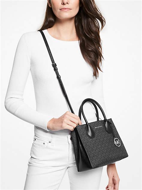 michael kors medium crossbody.